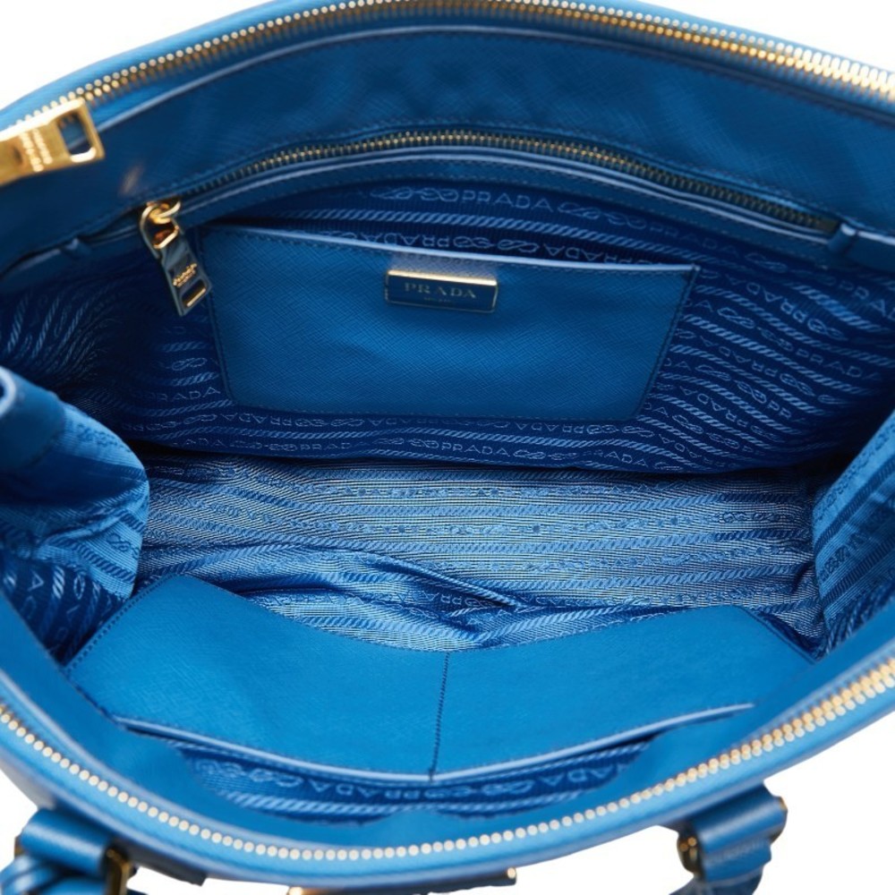 Prada Prada Saffiano Leather Handbag Blue Leather Handbag in Very Good Condition - Picture 5 of 11